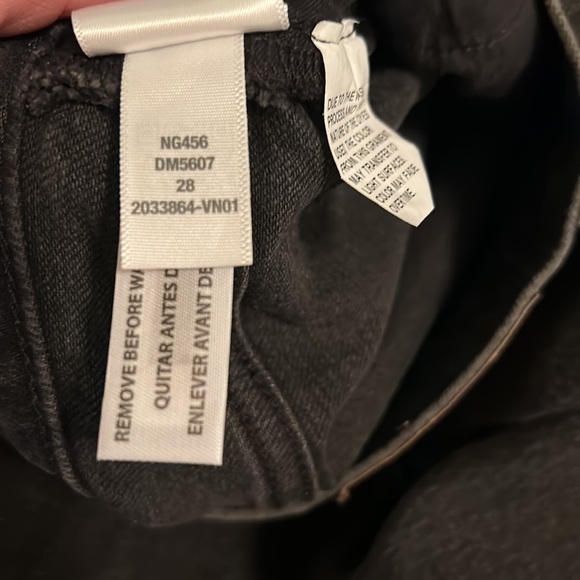 NWT Madewell Mid Rise Perfect Vintage Straight Jeans - Picture 5 of 12